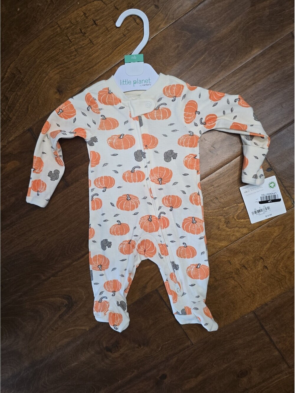 Newborn brand new little planet by carter's halloween pajamas.Item 251G8